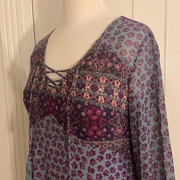 Long Sleeve Boho Dress - Picture 5 of 6